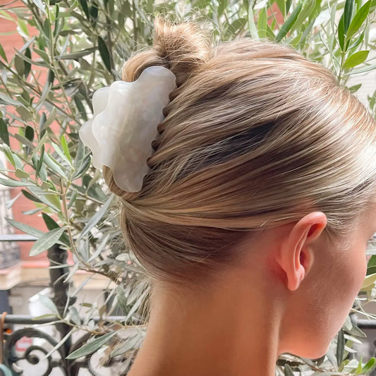 Eco-Friendly White Cloud Claw Clip